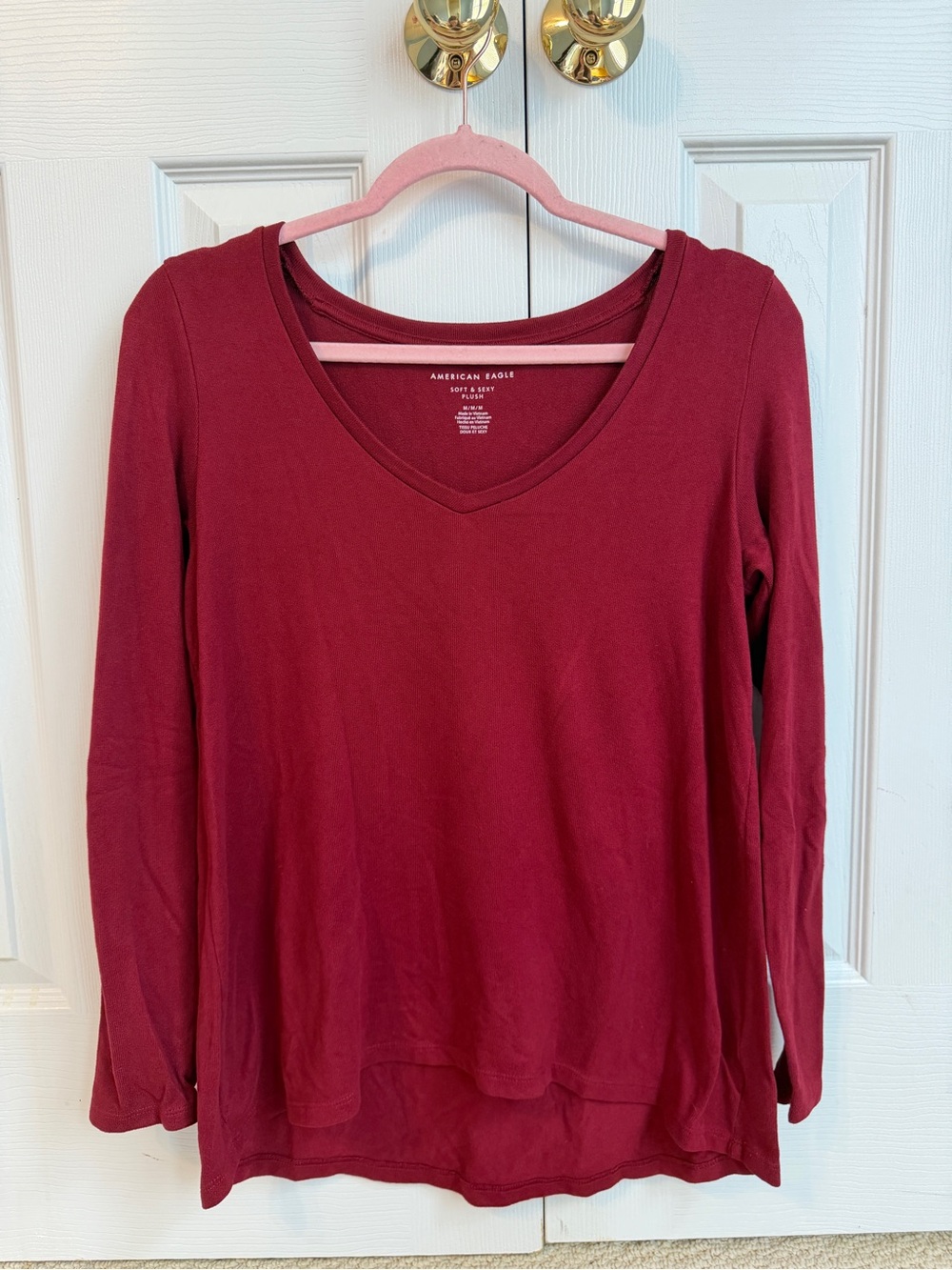 American Eagle Outfitters Women's V-Neck Long Sleeve Top - Burgundy